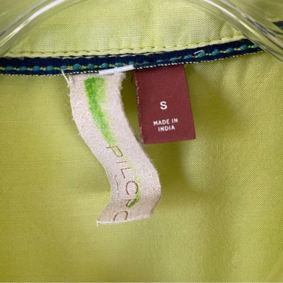 Anthropologie Pilcro Size Small Faded Yellow Green Button Down Long Tunic Blouse - Picture 8 of 8